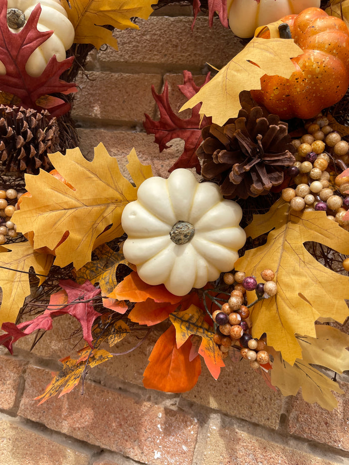 24'' Thanksgiving Faux Pumpkin & Gourds Wreath