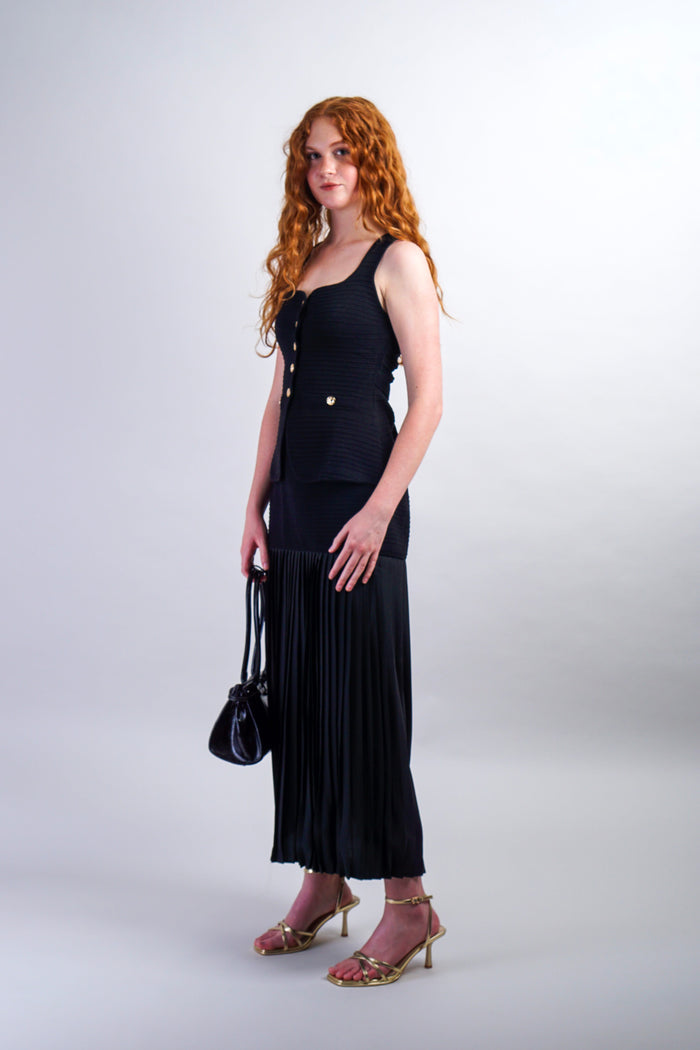 Private Label SKIRTS Black Yoke Pleated Skirt
