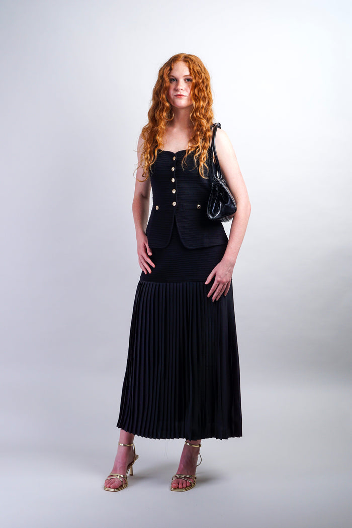 Private Label SKIRTS Black Yoke Pleated Skirt