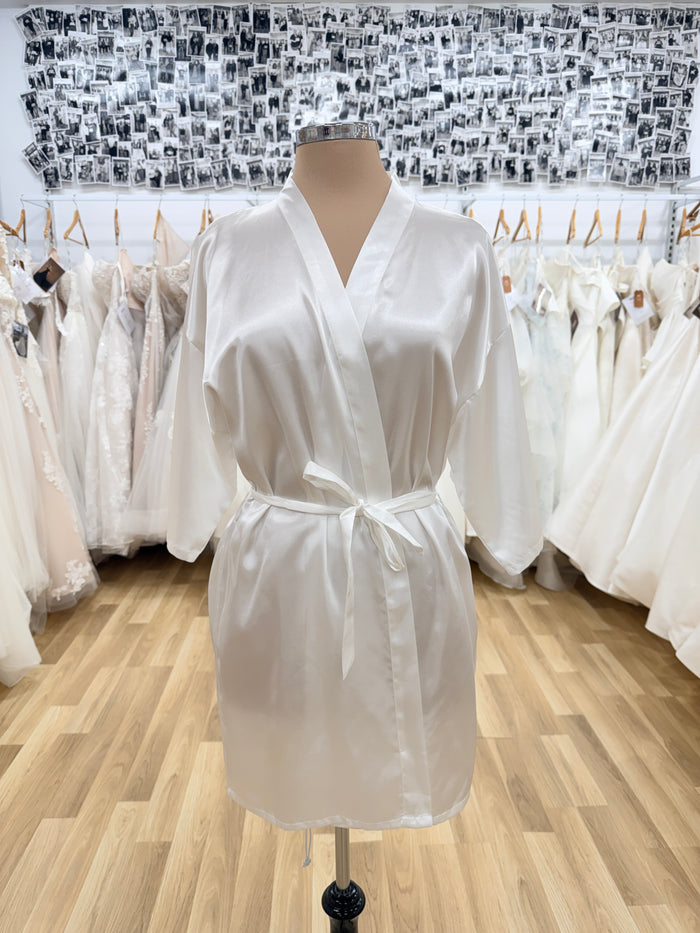 Bride Satin White Robe - Giftware - Honey Fawn Boutique