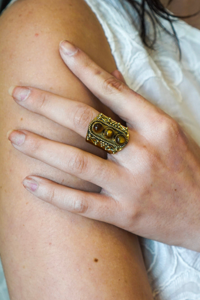 Private Label RINGS Brown Brown 3 Balls Ring