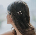 Davie & Chiyo "Daisy Pins" in GOLD