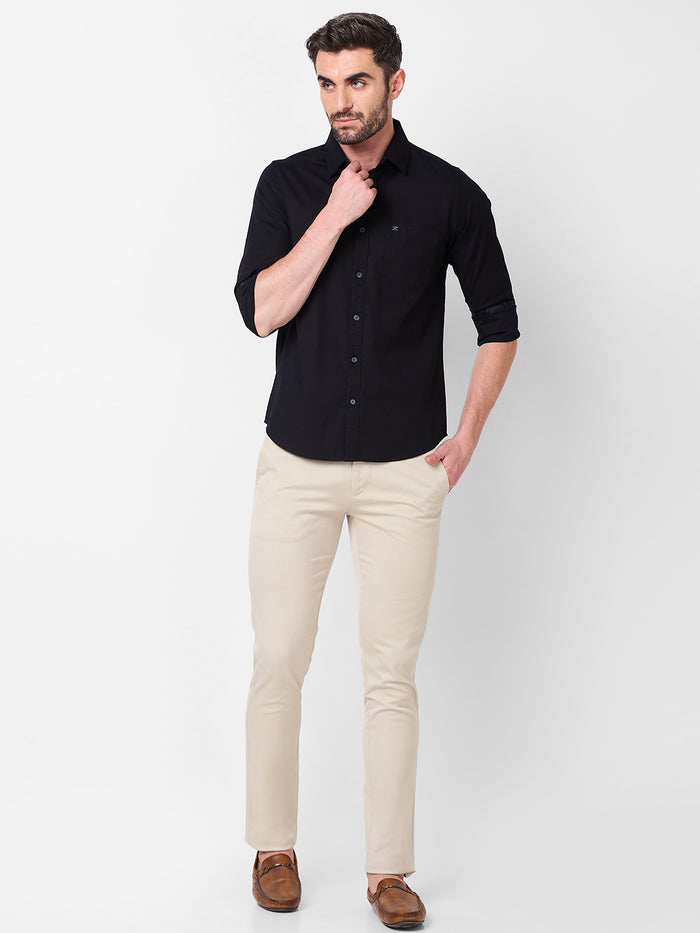 Full Sleeves Slim Fit Black Dobby Structure Button-Down Solid Shirt