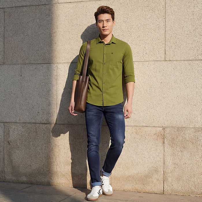 Full sleeves Slim Fit Olive Cambric Solid Shirt