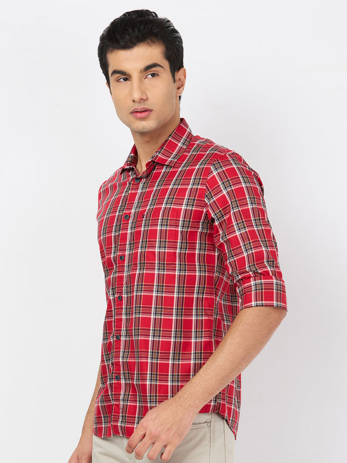 Full sleeves Slim Fit Red  Checks Shirt
