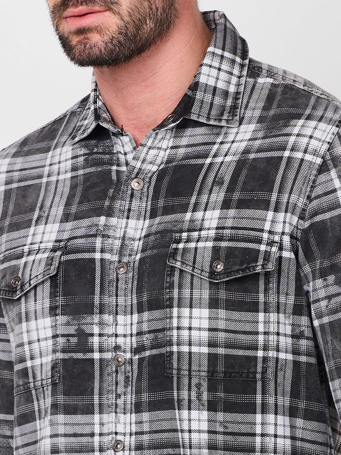 Men's Black Checks Slim Fit Shirts