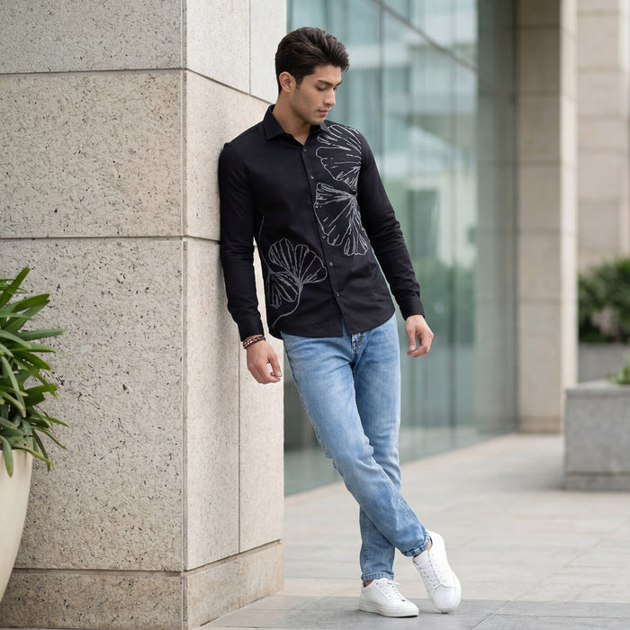Men's Black Solid Slim Fit Shirts