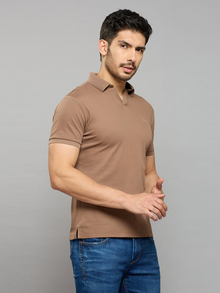 Men's Brown Solid Slim Fit T-Shirts