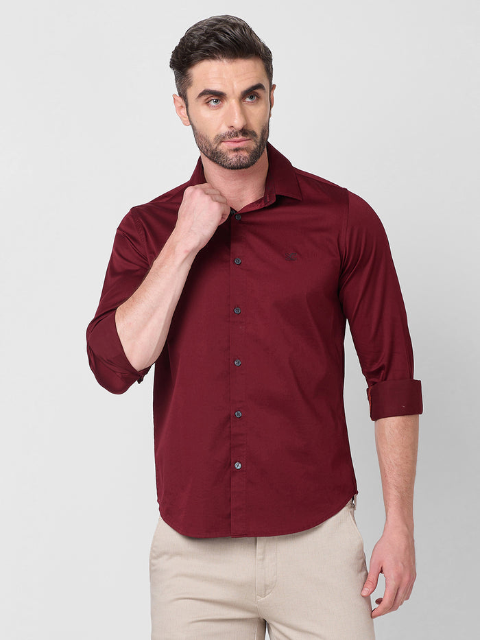 Men's Wine Solid Slim Fit Shirts