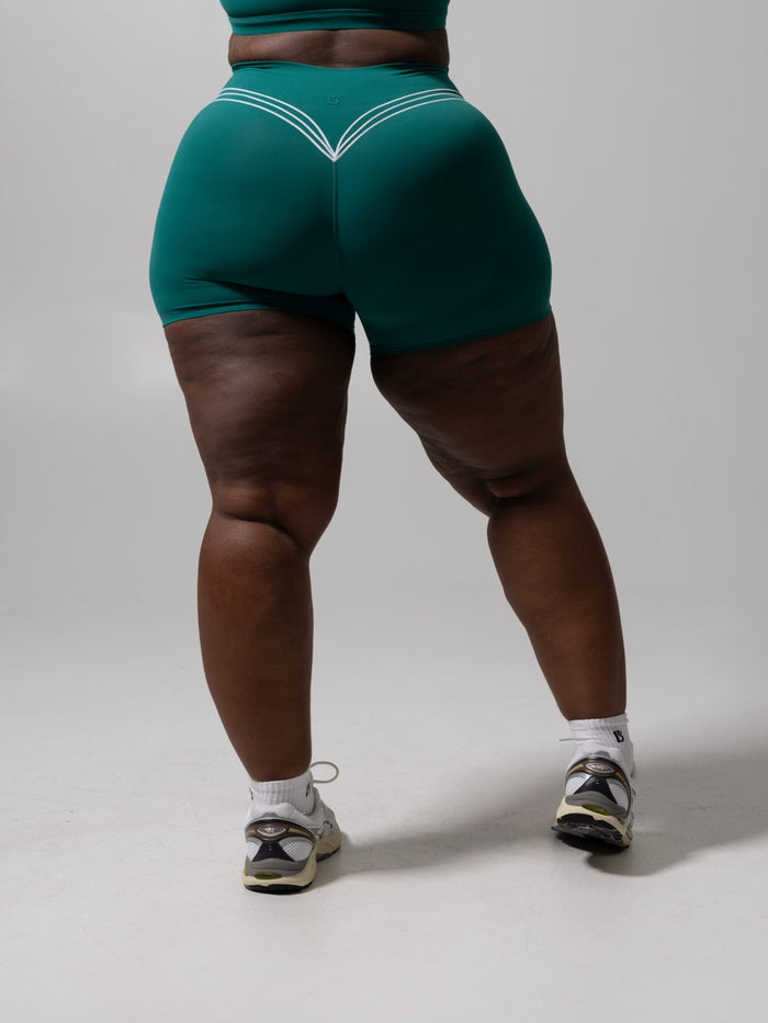 Micro Legacy Short 4" - Fresh and White