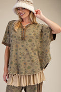 SIGNATURE PRINTED WASHED WAFFLE TOP