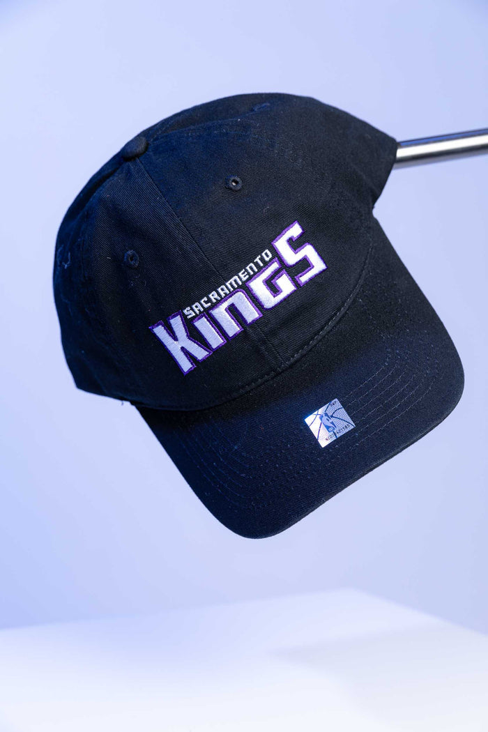 Stacked Wordmark Adjustable