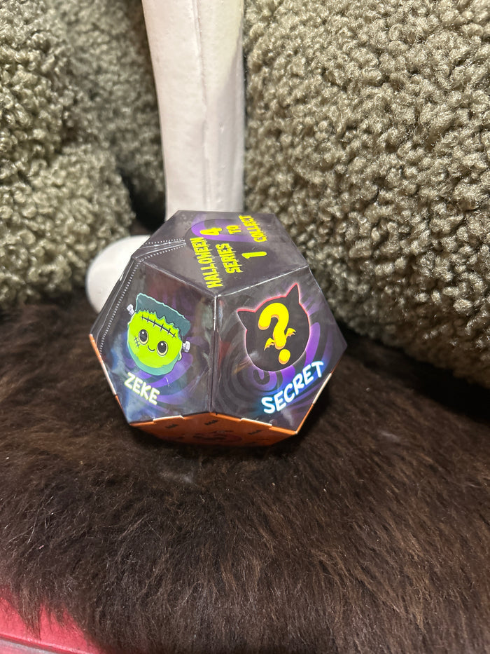Ty Halloween Mystry Ball