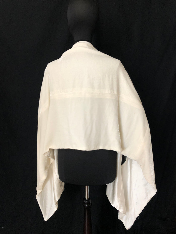 Velvet Cape