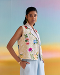 WHITE GARDEN BLOOM WAISTCOAT