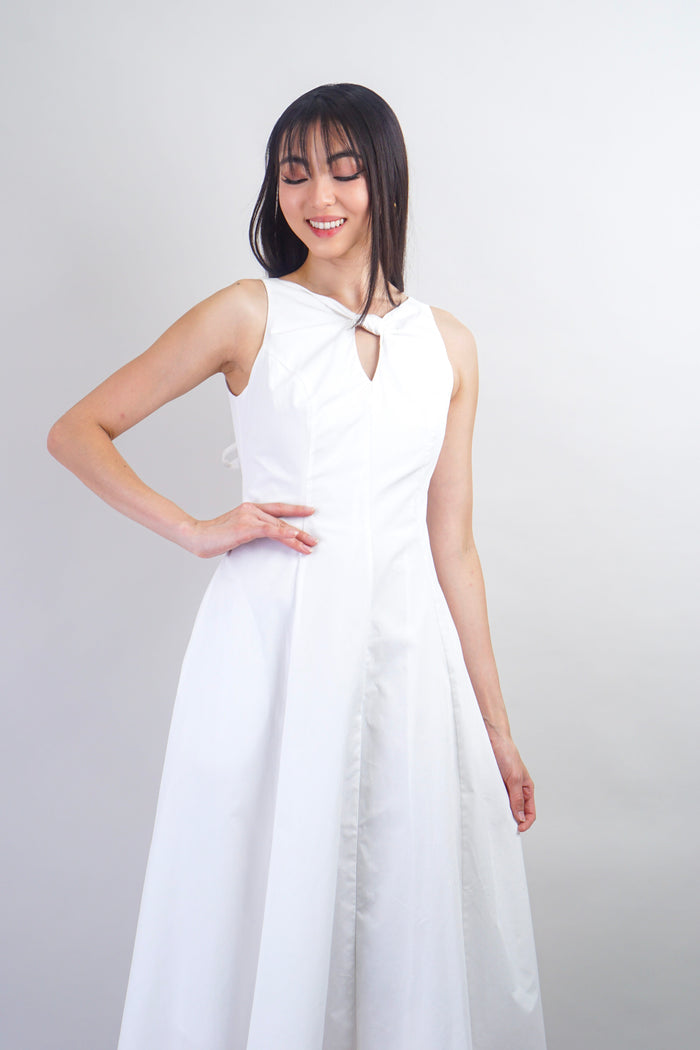Private Label DRESSES White Twist Knot Classic Midi Dress